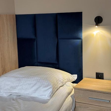 Hotel Zodiak Sucha  Ngoại thất bức ảnh