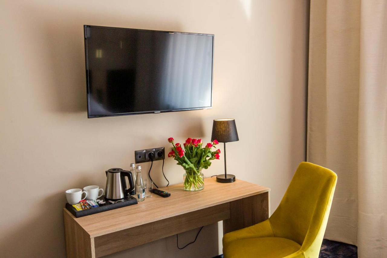 Hotel Zodiak Sucha  Ngoại thất bức ảnh