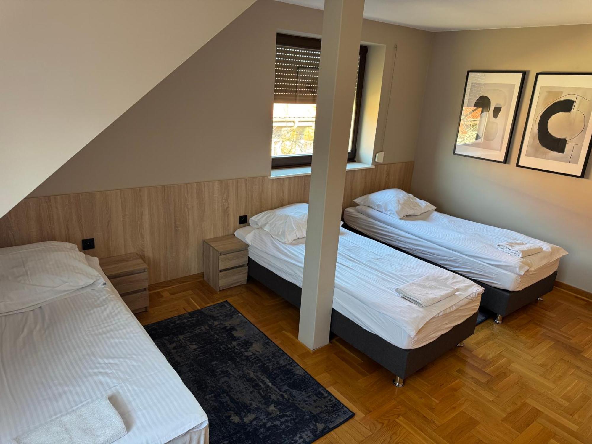 Hotel Zodiak Sucha  Ngoại thất bức ảnh
